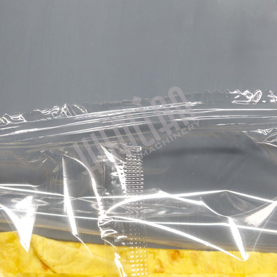 Горизонтальная упаковочная машина DXDZ-600XD (лент. 250 мм, рег.форм., S 400, L 180-500, H-120, трансп.попереч.запайки) Hualian - Купить с доставкой по всему Казахстану