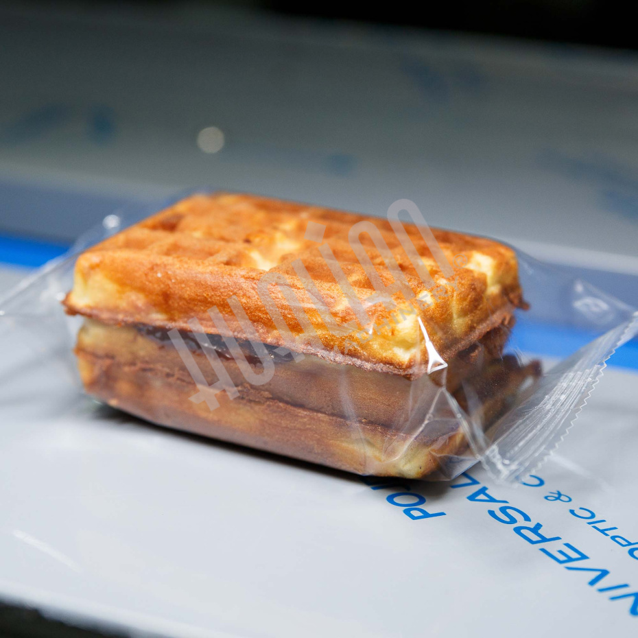 Горизонтальная упаковочная машина DXDZ-250XD (лент. 60 мм, рег. форм., S 250, L 120-280, H 60) Hualian - Купить с доставкой по всему Казахстану