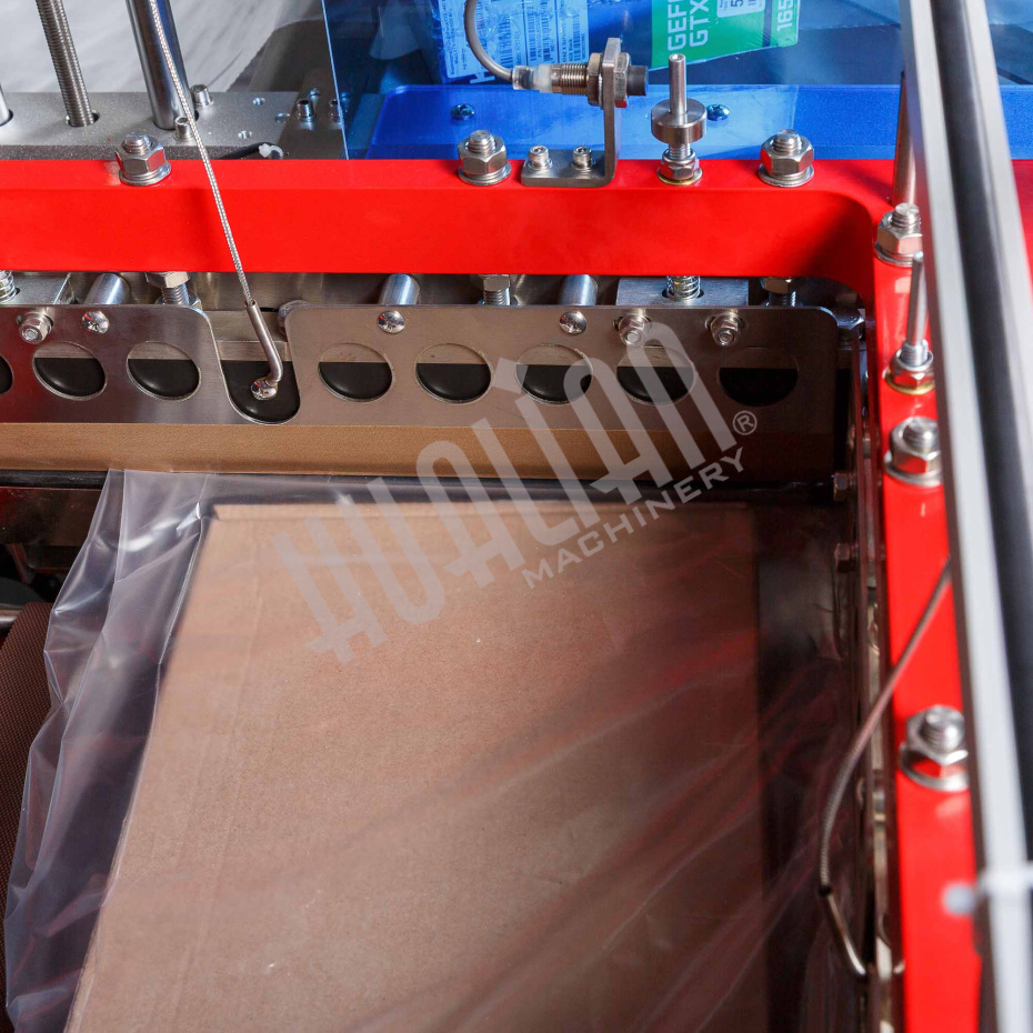 Термоусадочный автоматический нож BSF-5640LV для ПЭ (PE) пленок Hualian - Купить с доставкой по всему Казахстану