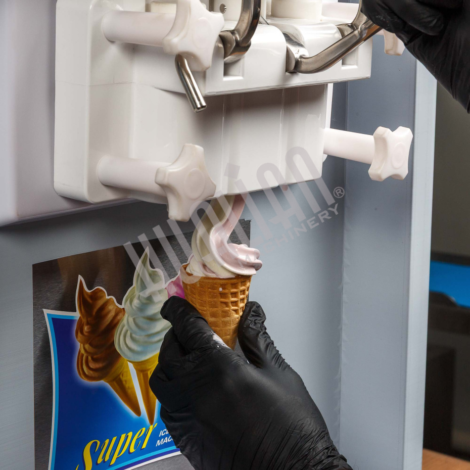 Фризер для мягкого мороженого HIM-03 с функцией ночного хранения и помпой (3 рожка) Hualian - Купить с доставкой по всему Казахстану