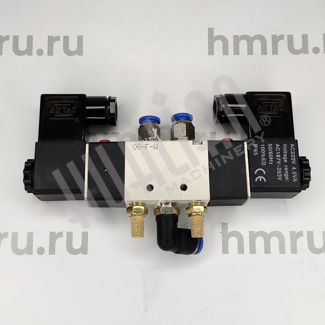 Пневмораспределитель 4V220-08/220 (в комлекте с коннекторами 2 шт) Hualian - Купить с доставкой по всему Казахстану