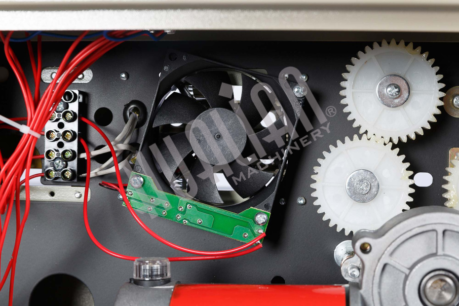 Роликовый (конвейерный) запайщик горизонтального типа DBF-900 LOW COST Hualian - Купить с доставкой по всему Казахстану