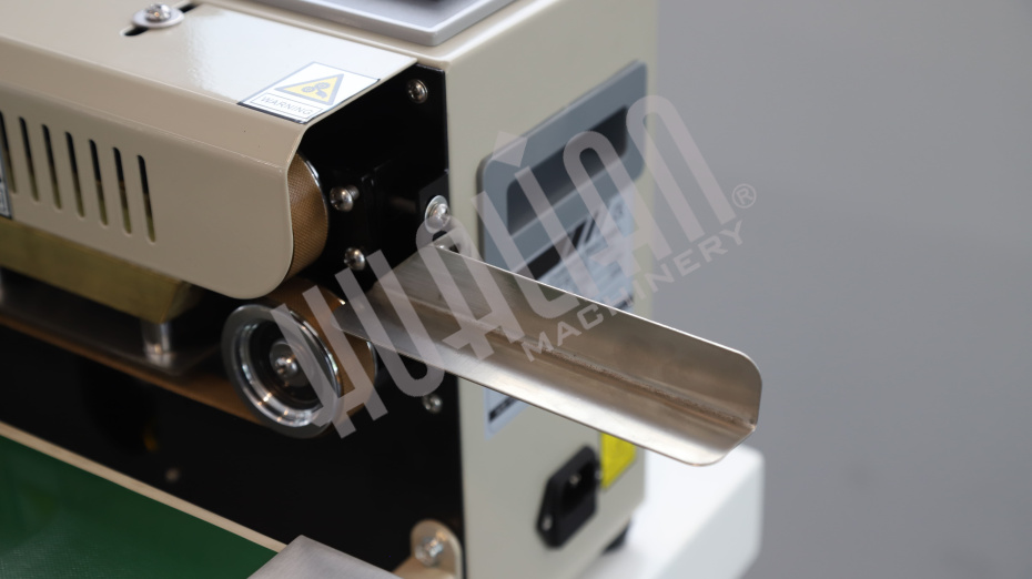 Роликовый конвейерный запайщик горизонтальный FRB-770I Hualian - Купить с доставкой по всему Казахстану