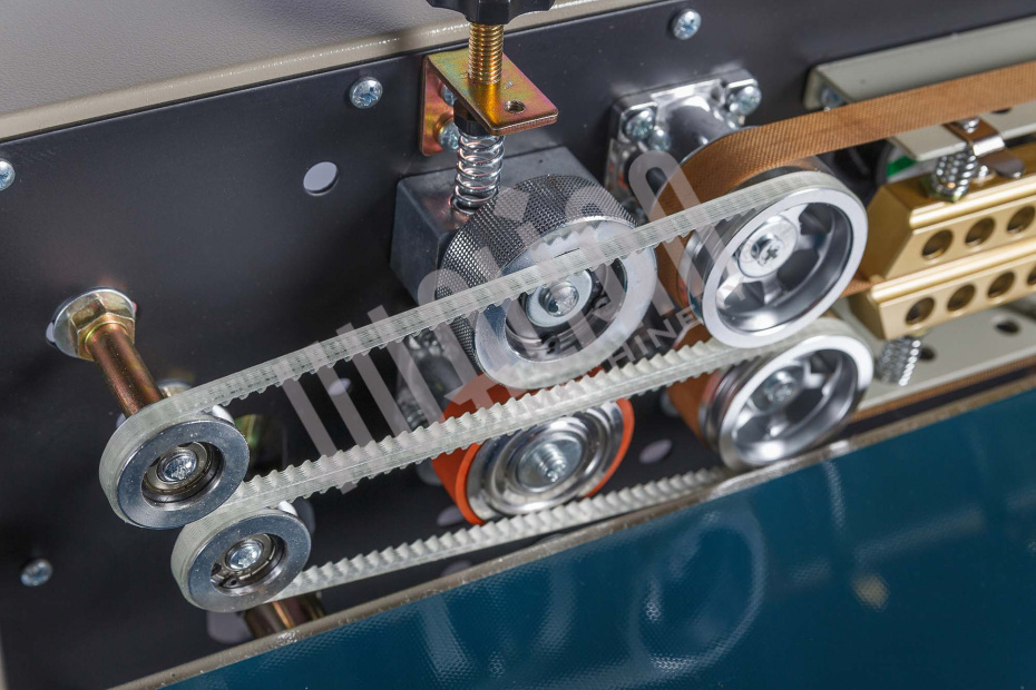 Роликовый (конвейерный) запайщик горизонтального типа DBF-900 LOW COST Hualian - Купить с доставкой по всему Казахстану