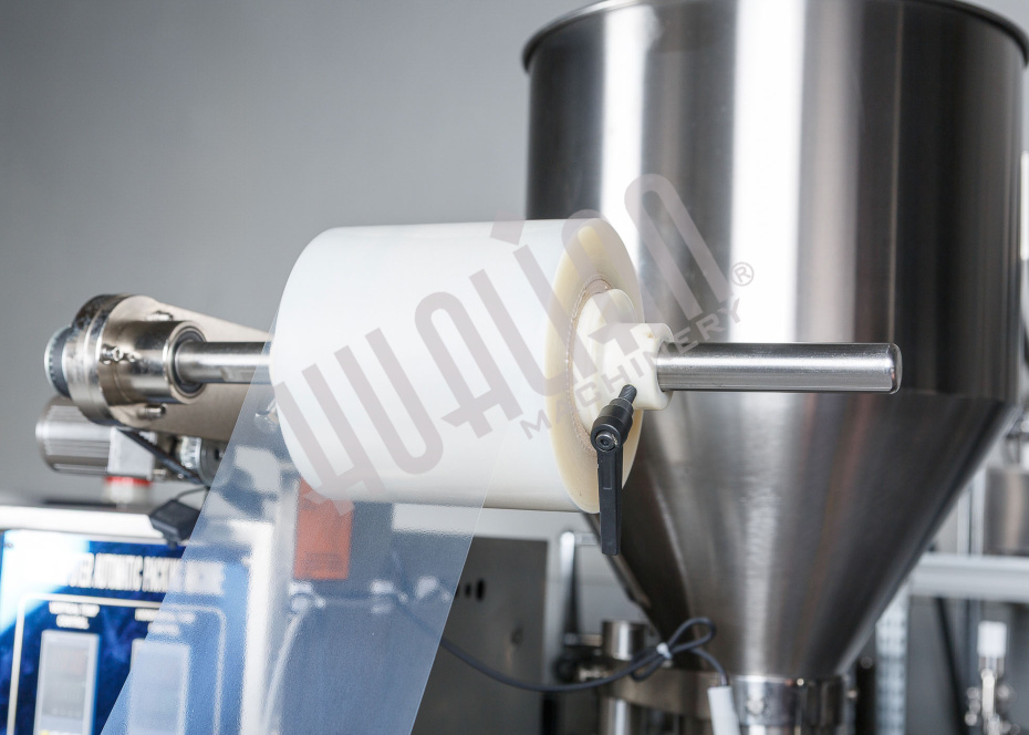 Автоматическая фасовочно-упаковочная машина DXDK-320RH-E (нерж., стик 17*110 мм, 4.6-8 мл, W пленки 42 мм, зубч. нож.) Hualian - Купить с доставкой по всему Казахстану