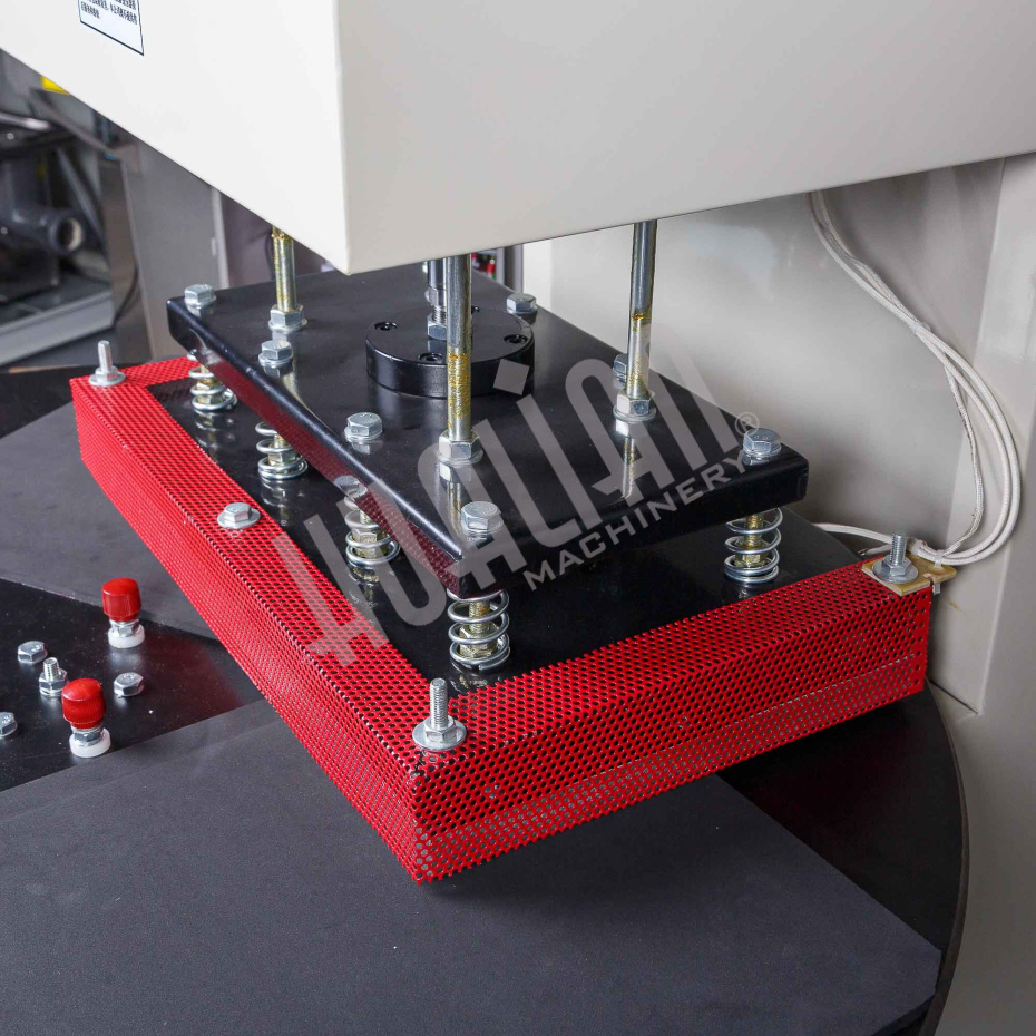 Блистер упаковочная машина (верхний нагрев) XBF-500S Hualian - Купить с доставкой по всему Казахстану