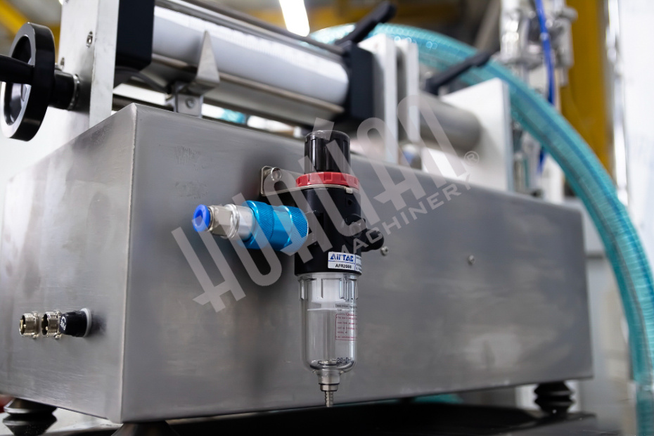 Дозатор поршневой LPF-100T (PTFE) Hualian - Купить с доставкой по всему Казахстану