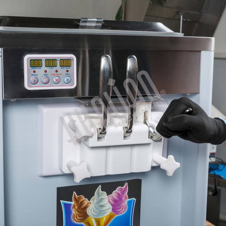 Фризер для мягкого мороженого HIM-03 с функцией ночного хранения и помпой (3 рожка) Hualian - Купить с доставкой по всему Казахстану