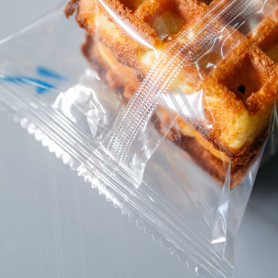 Горизонтальная упаковочная машина DXDZ-250XD (лент. 60 мм, рег. форм., S 250, L 120-280, H 60) Hualian - Купить с доставкой по всему Казахстану