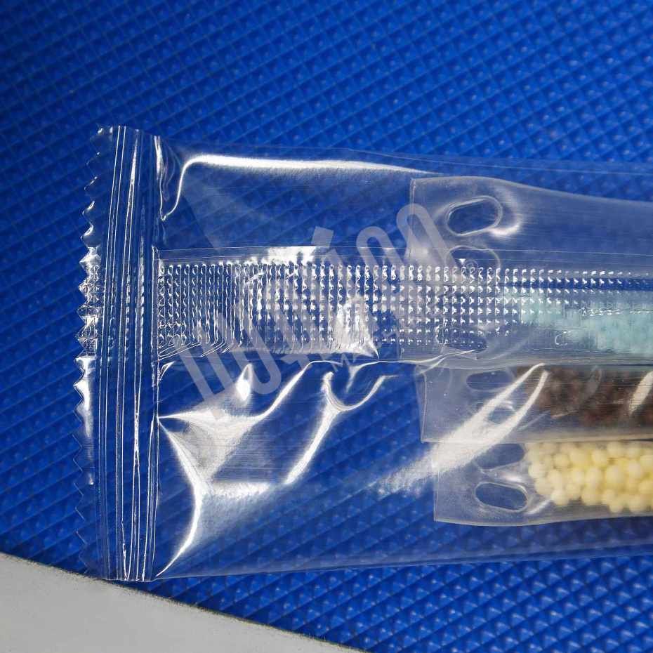 Горизонтальная упаковочная машина DXDZ-250XD  (H-40мм, bag L 65-190mm, S 200mm, регулируемый формирователь, вставки в транспортере) Hualian - Купить с доставкой по всему Казахстану