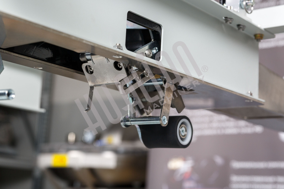 Полуавтоматический заклейщик коробов FXJ-2550X Hualian - Купить с доставкой по всему Казахстану