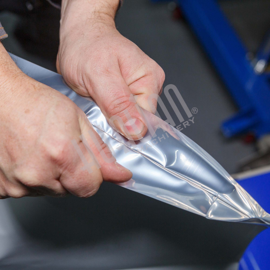 Роликовый конвейерный запайщик FRM-1370LD Hualian - Купить с доставкой по всему Казахстану