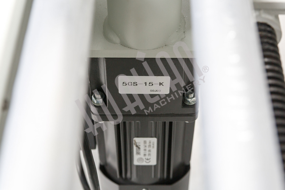 Полуавтоматический заклейщик коробов FXJ-2550X Hualian - Купить с доставкой по всему Казахстану