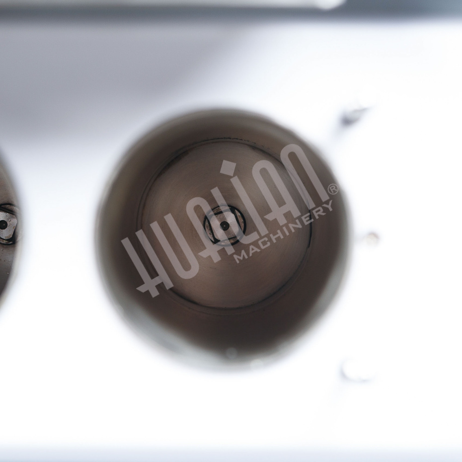 Фризер для мягкого мороженого HIM-03 с функцией ночного хранения и помпой (3 рожка) Hualian - Купить с доставкой по всему Казахстану