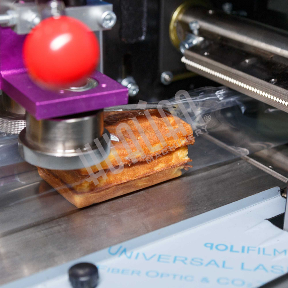 Горизонтальная упаковочная машина DXDZ-250XD (лент. 60 мм, рег. форм., S 250, L 120-280, H 60) Hualian - Купить с доставкой по всему Казахстану